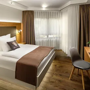 4* Hotel Neo Linde Esslingen E.k.